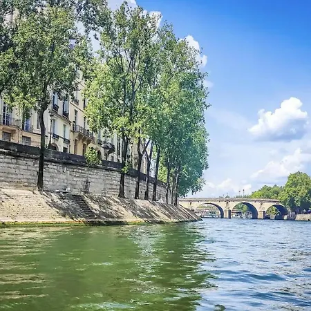 Nid Douillet A Proximite De La Tour Eiffel Apartment *
