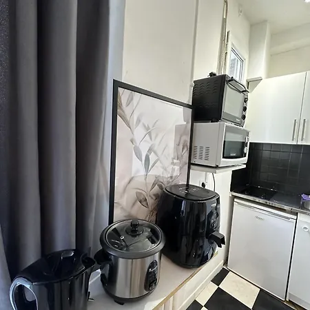 Nid Douillet A Proximite De La Tour Eiffel Apartment